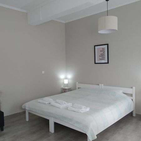 Trousas Apartments Рода Екстериор снимка