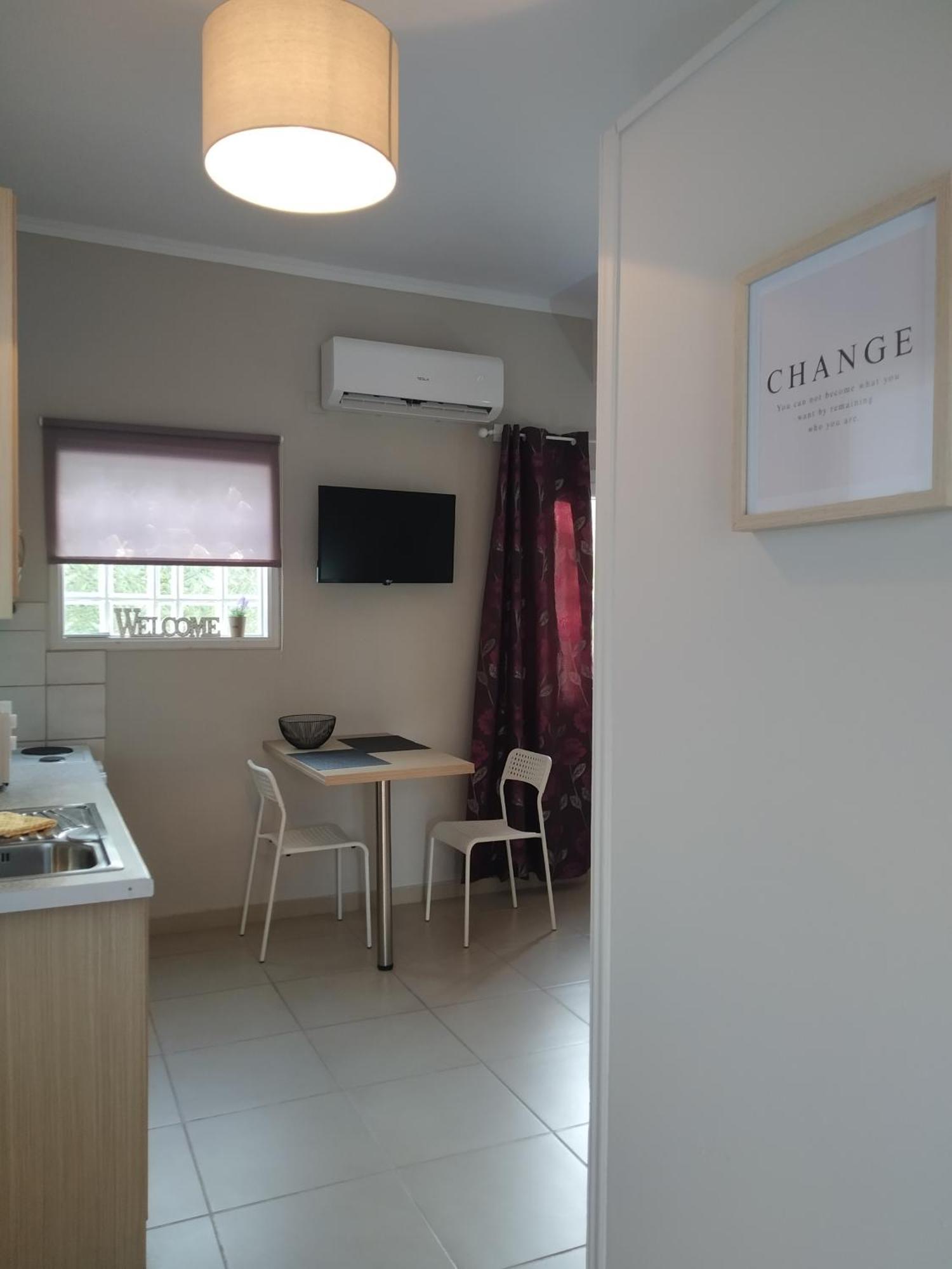 Trousas Apartments Рода Екстериор снимка