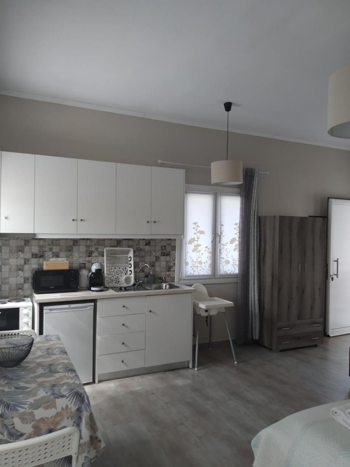 Trousas Apartments Рода Екстериор снимка